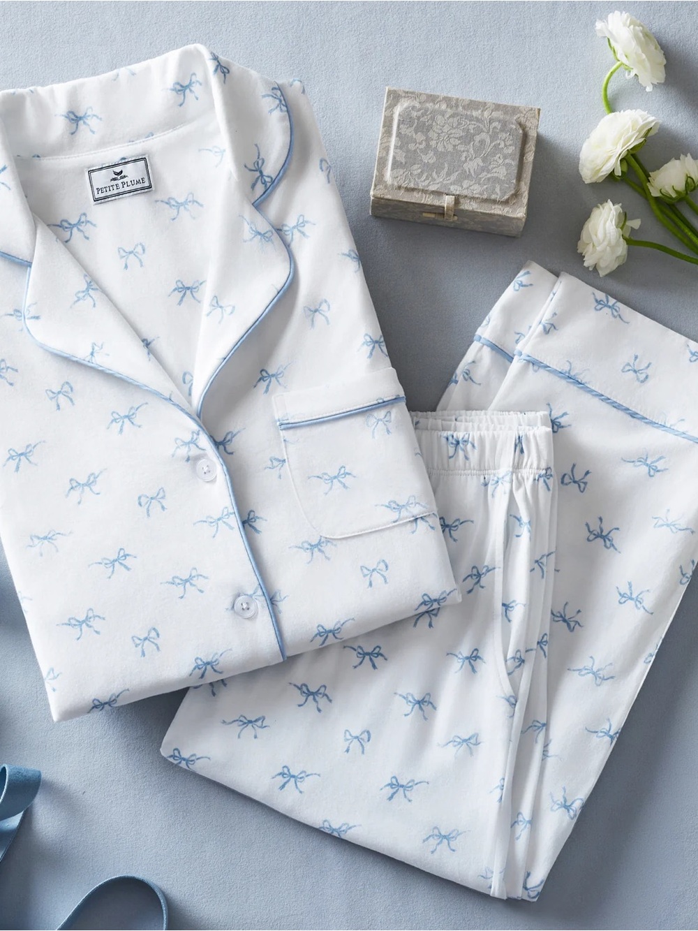 NWT Petite Plume Pima Pajama Set in Something Blue Bows